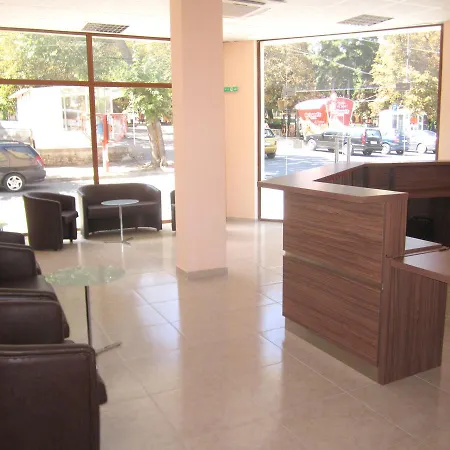 Coop فندق ابزور